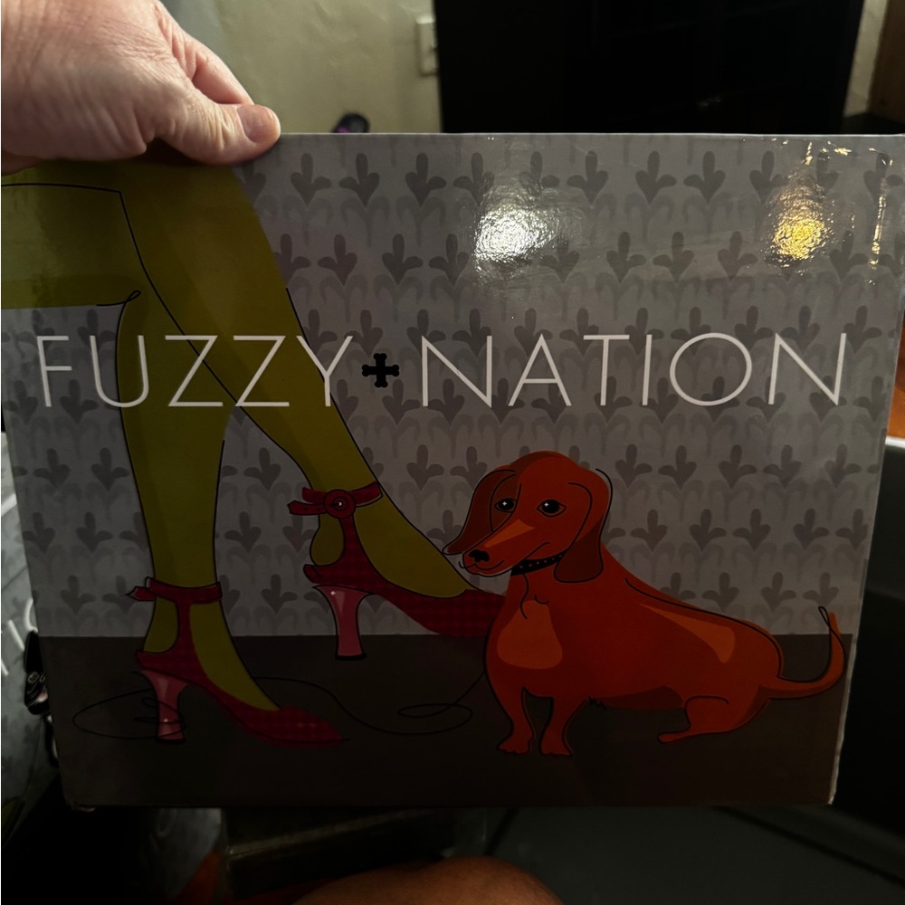 Floral Patterned Dog-Shaped Handbag by fuzzy nation - Picture 5 of 5